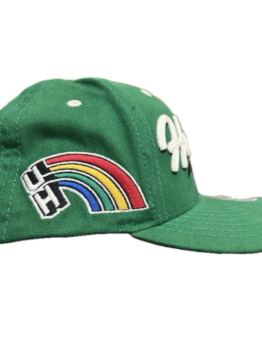 UH Bows Cap with White Embroidered Hawaii Script